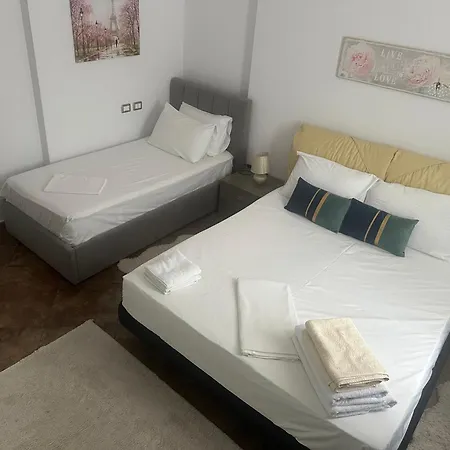Apartament Dora *